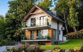 Luxury Oak Villas